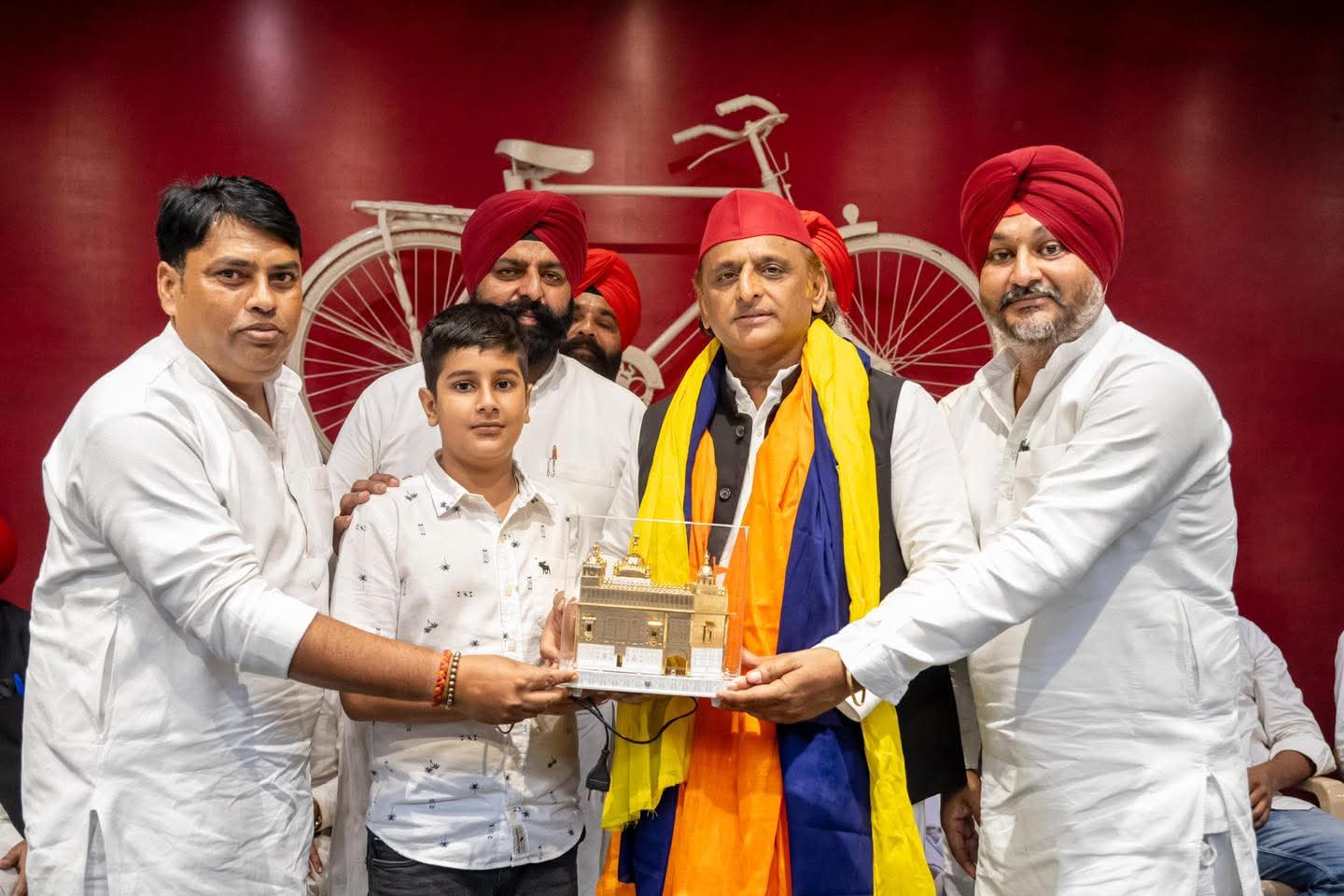 Dozens of people from Palia participated in the Sikh conference of SP