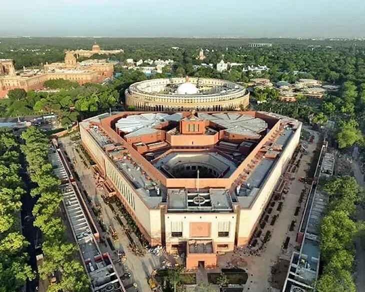 सिगरेट और पान मसाला पर नया सेस, तंबाकू उत्पाद नया कर बिल, शीतकालीन सत्र बिल पेश आज, GST सेस खत्म होगा आज, निर्मला सीतारमण तंबाकू बिल, New cess on cigarettes and pan masala today, Tobacco tax reform bill today, Winter Session Parliament bills, GST cess removal bill today, Nirmala Sitharaman tobacco bill, सिगरेट टैक्स नया सेस आज, पान मसाला सेस बिल आज, Cigarette cess bill today, Pan masala tax proposal today, #CigaretteCess, #PanMasalaTax, #TobaccoBill, #WinterSession, #GSTReform, #NirmalaSitharaman,