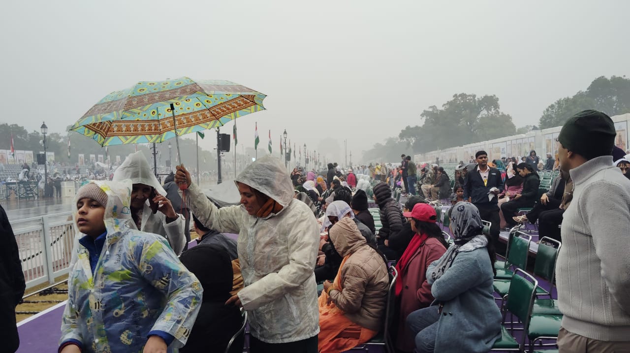 दिल्ली बारिश आज, दिल्ली एनसीआर मौसम, दिल्ली जाम बारिश, सर्दी की पहली बारिश दिल्ली, दिल्ली मौसम समाचार,Delhi Rain Today, Delhi NCR Weather Update, Delhi Traffic Jam Rain, Winter First Rain Delhi,दिल्ली में बारिश से जाम, लक्ष्मी नगर ट्रैफिक जाम, गुरुग्राम सड़क जलभराव,Delhi Rain Traffic Jam, Laxmi Nagar Road Jam, Gurugram Waterlogging,दिल्ली मौसम समाचार, नई दिल्ली जिला, दिल्ली एनसीआर, मौसम अपडेट, ट्रैफिक जाम न्यूज, बारिश से जलभराव, दिल्ली ट्रैफिक पुलिस, मौसम विभाग,