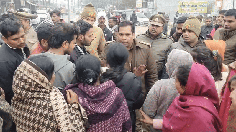 कानपुर आत्महत्या धर्म परिवर्तन मामला, कानपुर युवक आत्महत्या, कल्याणपुर आत्महत्या केस, जबरन धर्म परिवर्तन आरोप, Kanpur suicide case, Kanpur religious conversion allegation, Kalyanpur suicide news, Uttar Pradesh crime news, Kanpur breaking news, UP law and order,कानपुर आत्महत्या वीडियो, रोहित सिंह आत्महत्या, कल्याणपुर हंगामा, Kanpur suicide video thumbnail, Kanpur protest family, UP suicide investigation,#KanpurNews, #KanpurSuicide, #धर्मपरिवर्तन, #UPCrime, #Kalyanpur, #KanpurPolice, #UttarPradesh, #BreakingNews, #GoogleDiscover, #ManojShukla,