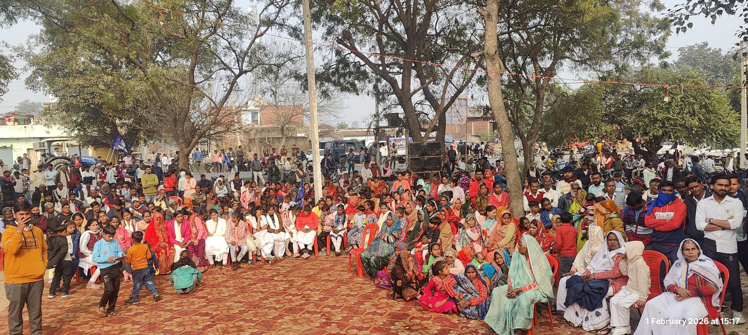A grand Hindu convention and Khichdi feast was organised, drawing huge crowds.