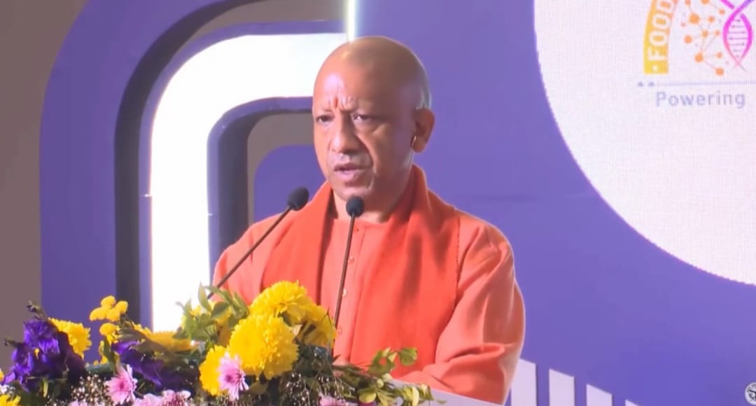 मुख्यमंत्री योगी आदित्यनाथ, उत्तर प्रदेश फार्मा कॉन्क्लेव 1.0, यूपी फार्मा निवेश, रूल ऑफ लॉ यूपी, ट्रिपल एस निवेश मॉडल, लखनऊ समाचार, उत्तर प्रदेश औद्योगिक विकास, फार्मा सेक्टर यूपी, ललितपुर फार्मा पार्क, मेडिकल डिवाइस पार्क यूपी,CM Yogi Adityanath, Uttar Pradesh Pharma Conclave 1.0, UP pharma investment, rule of law in UP, triple S investment model, Lucknow news, Uttar Pradesh industrial development, pharma sector UP, Lalitpur pharma park, medical device park UP,सीएम योगी फार्मा कॉन्क्लेव, यूपी निवेश सम्मेलन, लखनऊ फार्मा इवेंट, योगी आदित्यनाथ भाषण, यूपी इंडस्ट्रियल पॉलिसी,CM Yogi pharma conclave, UP investment summit, Lucknow pharma event, Yogi Adityanath speech, UP industrial policy,#CMYogi #UPPharmaConclave #UttarPradesh #PharmaInvestment #RuleOfLaw #EaseOfDoingBusiness #LucknowNews #IndustrialDevelopm,ent #ViksitBharat,