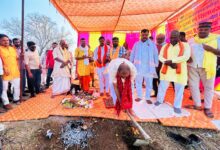 The Sadar MLA laid the foundation stone for the construction of the link road by performing Bhoomi Pujan.