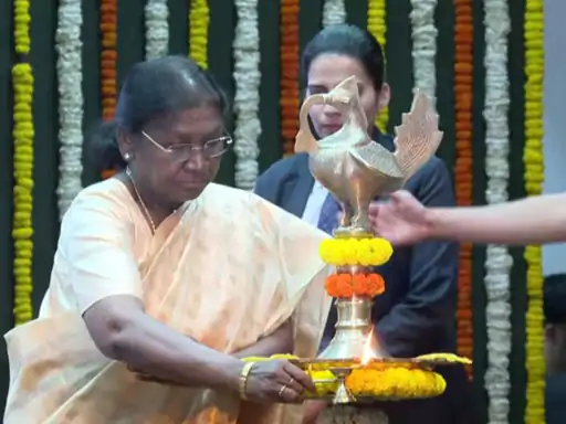 Droupadi Murmu Mathura visit, cancer unit Vrindavan hospital, Ramakrishna Mission hospital news, President Murmu UP visit, healthcare news UP, कैंसर यूनिट उद्घाटन,President Murmu Vrindavan visit, Ramakrishna Mission hospital image, cancer treatment unit India, Vrindavan temple visit, Premanand Ji Ashram photo,Mathura news today, Vrindavan hospital news, President Droupadi Murmu visit UP, cancer treatment India news, Ramakrishna Mission hospital Vrindavan, UP healthcare development, spiritual visit Vrindavan news, India health infrastructure news, #MathuraNews, #Vrindavan, #PresidentMurmu, #Healthcare, #CancerCare, #UPNews, #BreakingNews,