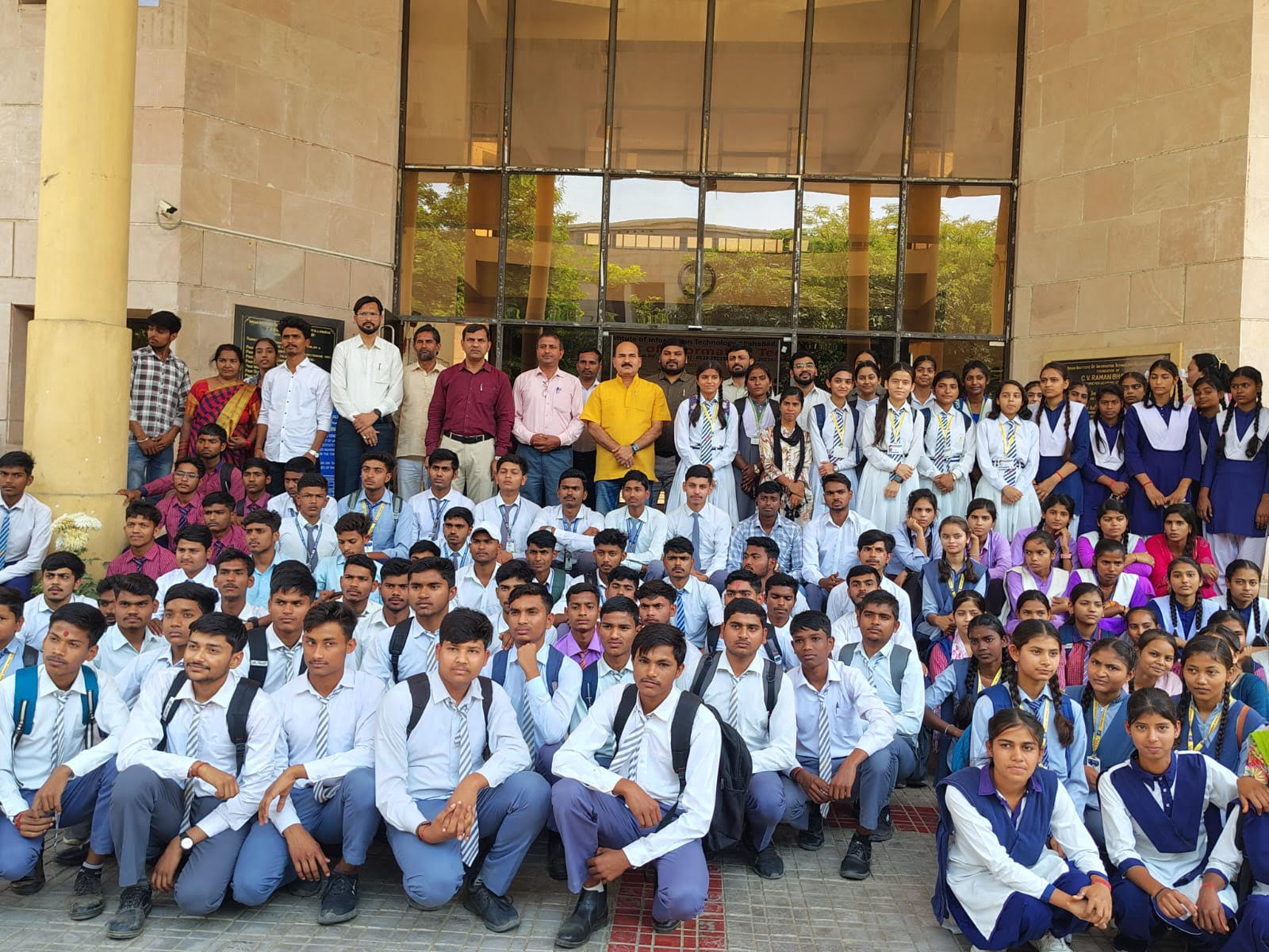 Science Club organizes a tour of IIIT Prayagraj