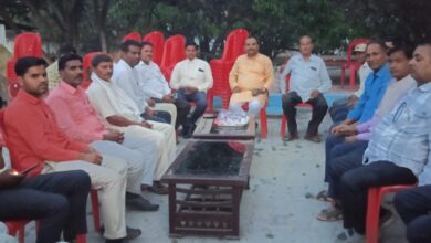 There was tremendous enthusiasm among the workers on the appointment of young leader Amit Singh as District Minister.