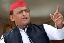 अखिलेश यादव प्रेस बयान, महिला आरक्षण बहस, सपा विरोध, भाजपा पर हमला, Akhilesh Yadav speech visuals, political statement India, women reservation debate visuals, breaking politics news India,अखिलेश यादव बयान, महिला आरक्षण बिल विवाद, सपा भाजपा टकराव, UP राजनीति खबर, Akhilesh Yadav statement today, Women Reservation Bill controversy India, Samajwadi Party vs BJP news, UP political news 2026, caste politics India news,लखनऊ राजनीतिक खबर, उत्तर प्रदेश राजनीति अपडेट, UP breaking political news, Lucknow political statement news, Uttar Pradesh party politics update, India national political controversy, election narrative news India, Hindi political news analysis,#AkhileshYadav #WomenReservationBill #UPPolitics #BJPvsSP #PoliticalNews #BreakingNews #IndiaPolitics #LucknowNews #ReservationDebate #PDA,