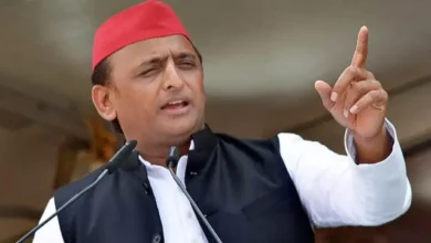 अखिलेश यादव प्रेस बयान, महिला आरक्षण बहस, सपा विरोध, भाजपा पर हमला, Akhilesh Yadav speech visuals, political statement India, women reservation debate visuals, breaking politics news India,अखिलेश यादव बयान, महिला आरक्षण बिल विवाद, सपा भाजपा टकराव, UP राजनीति खबर, Akhilesh Yadav statement today, Women Reservation Bill controversy India, Samajwadi Party vs BJP news, UP political news 2026, caste politics India news,लखनऊ राजनीतिक खबर, उत्तर प्रदेश राजनीति अपडेट, UP breaking political news, Lucknow political statement news, Uttar Pradesh party politics update, India national political controversy, election narrative news India, Hindi political news analysis,#AkhileshYadav #WomenReservationBill #UPPolitics #BJPvsSP #PoliticalNews #BreakingNews #IndiaPolitics #LucknowNews #ReservationDebate #PDA,