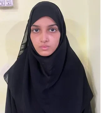 लखनऊ हनी ट्रैप गैंग, Lucknow honey trap gang 2026, UP crime news honey trap, Nainital minor case news, POCSO case Lucknow, honey trap blackmail India, Uttar Pradesh crime news Hindi, Lucknow police action,हनी ट्रैप केस फोटो, Lucknow crime images, police arrest visuals, honey trap gang visuals, Nainital case images, UP police investigation photos,लखनऊ अपराध समाचार, Lucknow crime news UP, Uttar Pradesh honey trap case, district Lucknow police action news, UP POCSO case update, crime news Hindi Uttar Pradesh, local crime report Lucknow, law and order UP news,#LucknowCrime, #HoneyTrapGang, #UPPolice, #BreakingNews, #CrimeNewsHindi, #POCSOCase, #NainitalNews, #LawAndOrder, #HindiNews, #GoogleDiscover,