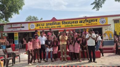 Grand celebration of anniversary and farewell ceremony