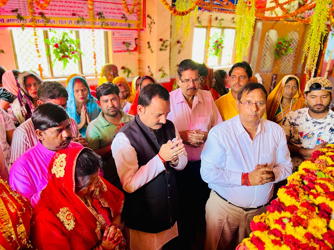 On the occasion of Sai's foundation day, devotees took out a grand Sai Palki procession.