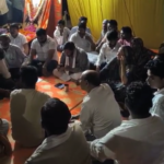 मलिहाबाद स्मृति द्वार विवाद, Malihabad Smriti Dwar Vivad, मल्हिया पासी स्मृति द्वार, Malhiya Pasi Gate Issue, रात्रि प्रवास धरना मलिहाबाद, Ratri Pravas Protest Malihabad, कौशल किशोर धरना, Kaushal Kishore Protest, जया देवी विधायक मलिहाबाद, Jaya Devi MLA Malihabad, लखनऊ लोकल न्यूज़, Lucknow Local News, स्मृति द्वार पुनर्स्थापना, Memorial Gate Reinstallation, उत्तर प्रदेश राजनीति, Uttar Pradesh Politics, मलिहाबाद खबर, Malihabad News, धरना प्रदर्शन खबर, Protest News, India,#Malihabad, #SmritiDwar, #MalhiyaPasi, #RatriPravas, #KaushalKishore, #JayaDevi, #LucknowNews #UPNews, #Protest #Dharna, #MemorialGate, #IndianPolitics,#LocalNews, #BreakingNews, #PublicIssue, #SamajikMudda