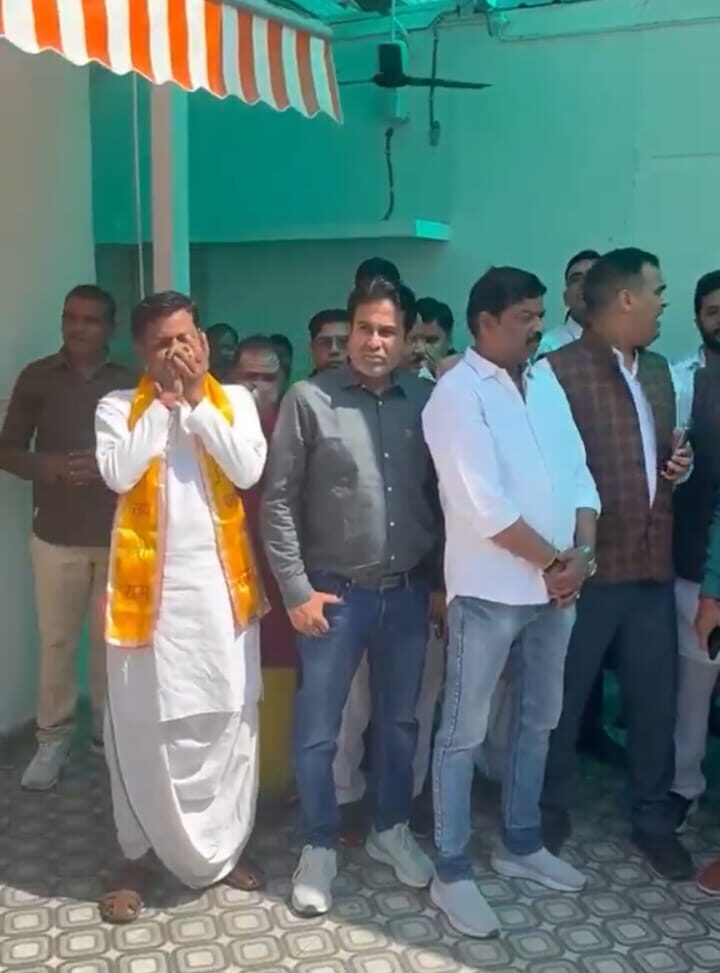 ucknow ugc protest news, brajesh pathak residence protest lucknow, ugc rules controversy uttar pradesh, savarn morcha protest up news, student protest lucknow today, political protest up 2026, education policy protest india, #LucknowProtest, #UGCRules, #BrajeshPathak, #UPNews, #StudentIssues, #IndiaPolitics,ucknow ugc protest news, brajesh pathak residence protest lucknow, ugc rules controversy uttar pradesh, savarn morcha protest up news, student protest lucknow today, political protest up 2026, education policy protest india, #LucknowProtest, #UGCRules, #BrajeshPathak, #UPNews, #StudentIssues, #IndiaPolitics,लखनऊ प्रदर्शन तस्वीर, ब्रजेश पाठक आवास, शंख बजाकर विरोध, UGC नियम विरोध, Lucknow protest images, Savarn Morcha protest visuals,लखनऊ प्रदर्शन तस्वीर, ब्रजेश पाठक आवास, शंख बजाकर विरोध, UGC नियम विरोध, Lucknow protest images, Savarn Morcha protest visuals,Lucknow UGC protest, ब्रजेश पाठक बयान, UGC rules protest India, Savarn Morcha protest UP, student protest news Lucknow, UGC controversy India 2026, Deputy CM residence protest,