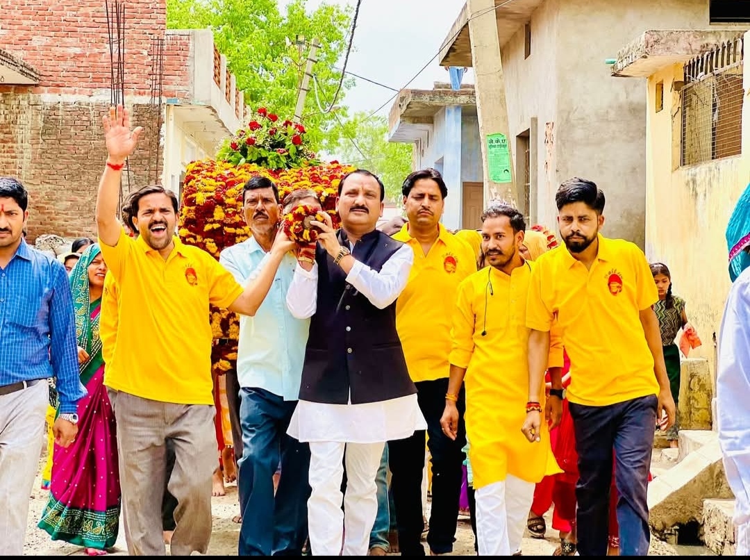 मल्लावां साईं बाबा शोभायात्रा, Sai Baba procession Mallawan Hardoi, Sai temple Shyampur news, धार्मिक आयोजन हरदोई, Sai Baba anniversary celebration, Uttar Pradesh religious news, bhandaara Sai temple, Sai Baba palki yatra news,साईं बाबा पालकी यात्रा, Sai Baba palki yatra, Shyampur Sai temple event, religious procession UP, bhakti event Hardoi, Sai Baba bhajan program, kanjak bhoj event, temple celebration India,मल्लावां हरदोई साईं शोभायात्रा, Mallawan Hardoi Sai Baba procession 2026, Uttar Pradesh religious event news, Sai Baba palki yatra UP, Hardoi temple celebration news, bhandaara news UP, #SaiBaba, #MallawanNews, #HardoiNews, #ReligiousEvent, #Bhakti, #UPNews, #ShobhaYatra,
