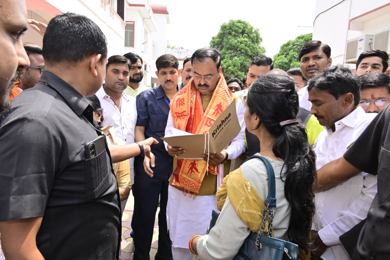 Deputy Chief Minister Keshav Prasad Maurya listened to public grievances during 'Janata Darshan' in Prayagraj.