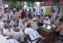 नरेश टिकैत माफी मामला, बागपत खबर, भाकियू विवाद, फेसबुक टिप्पणी केस,Naresh Tikait Forgives Youth, Baghpat News Today, BKU Controversy, Facebook Comment Case India,बागपत न्यूज आज, नरेश टिकैत बयान, भाकियू विवाद यूपी, रमाला थाना केस, सोशल मीडिया विवाद यूपी, Baghpat Breaking News UP, Naresh Tikait Viral News, BKU Leader Statement India, Social Media Controversy UP, Police Station Case Uttar Pradesh,नरेश टिकैत फोटो, थाने में टिकैत, भाकियू नेता तस्वीर,Naresh Tikait Image, BKU Leader Police Station Photo, Baghpat Incident Image,#NareshTikait, #RakeshTikait, #BKU, #BaghpatNews, #UPNews, #ViralNews, #SocialMedia, #BreakingNews,