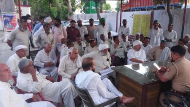 नरेश टिकैत माफी मामला, बागपत खबर, भाकियू विवाद, फेसबुक टिप्पणी केस,Naresh Tikait Forgives Youth, Baghpat News Today, BKU Controversy, Facebook Comment Case India,बागपत न्यूज आज, नरेश टिकैत बयान, भाकियू विवाद यूपी, रमाला थाना केस, सोशल मीडिया विवाद यूपी, Baghpat Breaking News UP, Naresh Tikait Viral News, BKU Leader Statement India, Social Media Controversy UP, Police Station Case Uttar Pradesh,नरेश टिकैत फोटो, थाने में टिकैत, भाकियू नेता तस्वीर,Naresh Tikait Image, BKU Leader Police Station Photo, Baghpat Incident Image,#NareshTikait, #RakeshTikait, #BKU, #BaghpatNews, #UPNews, #ViralNews, #SocialMedia, #BreakingNews,