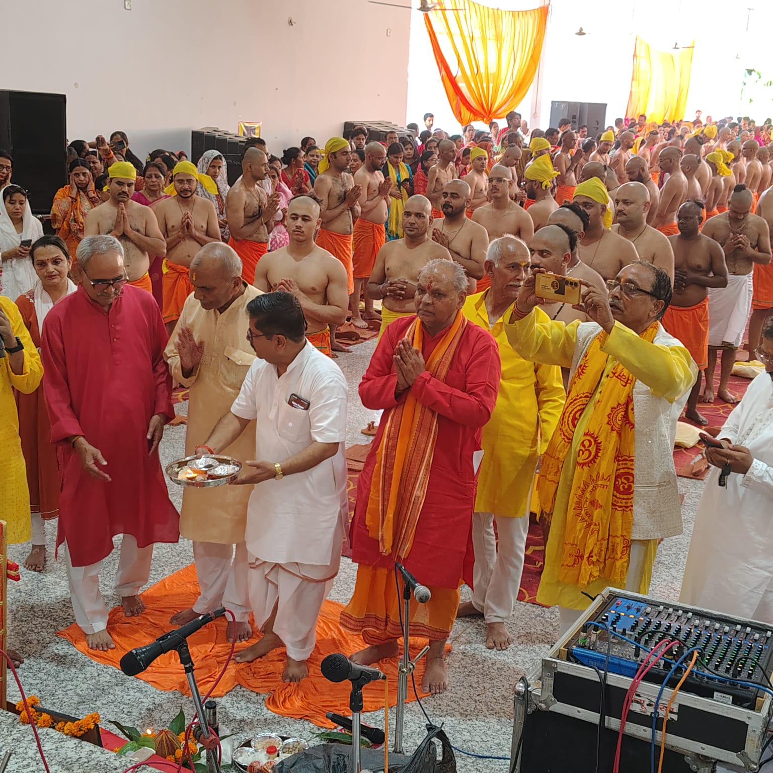 लखनऊ धार्मिक कार्यक्रम खबर, उत्तर प्रदेश सांस्कृतिक आयोजन, ब्रह्म समाज यज्ञोपवीत संस्कार, नया हनुमान मंदिर कार्यक्रम, Lucknow cultural event news, Yagyopavit ceremony UP India, Akshaya Tritiya religious function, #YagyopavitSanskar #LucknowNews #AkshayaTritiya #HinduTradition #UPNews,upanayan ceremony photos Lucknow, Brahm Samaj program UP, Akshaya Tritiya ritual India, Gayatri Mantra initiation event, Hindu tradition ceremony news,लखनऊ यज्ञोपवीत संस्कार, Yagyopavit Sanskar Lucknow 2026, Akhil Bharatiya Brahm Samaj event, Upanayan ceremony India, Hindu संस्कार news, Uttar Pradesh cultural news, religious event Lucknow,