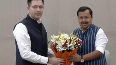 #RaghavChadha, #AAPvsBJP, #BreakingNews, #PunjabPolitics, #RajyaSabha, #PoliticalNews,पंजाब ब्रेकिंग पॉलिटिक्स न्यूज राघव चड्ढा बीजेपी जॉइन, AAP सांसद बीजेपी में शामिल खबर, चंडीगढ़ राजनीतिक ताजा समाचार, Raghav Chadha BJP joining live Punjab politics India, AAP Rajya Sabha MPs merger breaking news India, BJP AAP latest political update Punjab election news,Raghav Chadha BJP joining event, Chandigarh BJP office news, AAP MPs joining BJP, Indian politics live update,राघव चड्ढा बीजेपी जॉइन LIVE, Raghav Chadha BJP joining 7 MPs, AAP Rajya Sabha merger news, Punjab politics breaking news, BJP vs AAP latest update,