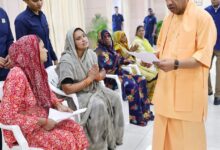 सीएम योगी जनता दर्शन, लखनऊ जनता दर्शन, योगी आदित्यनाथ खबर, CM योगी चॉकलेट बच्चों को, मुख्यमंत्री जनता दर्शन, लखनऊ ताजा खबर, यूपी मुख्यमंत्री कार्यक्रम, योगी आदित्यनाथ लाइव, जनता की शिकायत सुनवाई, उत्तर प्रदेश समाचार,CM Yogi Janta Darshan, Yogi Adityanath Lucknow, CM Yogi latest news, Yogi gives chocolates to children, Lucknow news today, Uttar Pradesh CM program, Public grievance hearing UP, Yogi Adityanath update, Lucknow breaking news, UP politics news,सीएम योगी फोटो, जनता दर्शन तस्वीर, योगी आदित्यनाथ बच्चों संग, लखनऊ मुख्यमंत्री कार्यक्रम, यूपी सीएम खबर,CM Yogi image, Janta Darshan photo, Yogi with children, Lucknow CM event, UP CM news,#CMYogi #YogiAdityanath #JantaDarshan #Lucknow #UPNews #BreakingNews #UttarPradesh #CMYogiNews #PublicHearing #HindiNews