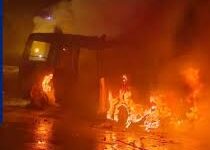 Lakhimpur Kheri violence, UP violence news, आंबेडकर प्रतिमा विवाद, Lakhimpur stone pelting, UP police attack news, mob attack India, Lakhimpur arson case, Ambedkar statue विवाद,लखीमपुर बवाल फोटो, UP violence image, police vehicle burning India, mob attack visuals, Ambedkar statue protest, Lakhimpur chaos photo,लखीमपुर खीरी हिंसा खबर, UP crime breaking news, Lakhimpur Kheri violence live update, Uttar Pradesh riot news, police attack news India, district Lakhimpur crime news,#LakhimpurKheri, #UPViolence, #BreakingNews, #MobAttack, #PoliceAttack, #Ambedkar, #CrimeNews, #UttarPradesh,