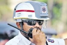 AC हेलमेट ट्रैफिक पुलिस, Lucknow traffic police AC helmet, police heat protection India, traffic police health kit,लखनऊ ट्रैफिक पुलिस खबर, एसी हेलमेट यूपी पुलिस, पुलिस हेल्थ किट योजना, ट्रैफिक पुलिस गर्मी समस्या, Lucknow police news, AC helmet traffic police India, UP police welfare scheme, heat stroke police safety, traffic management news India,,traffic police in heat India, AC helmet demo police, Lucknow traffic control, police duty in summer, heat protection gear police, पुलिस गर्मी में ड्यूटी, ट्रैफिक पुलिस हेलमेट,,#LucknowPolice #TrafficPolice #ACHelmet #UPNews #HeatWave #PoliceHealth #BreakingNews #IndiaNews #PublicSafety #SummerHeat #PoliceWelfare,