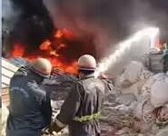 Ghaziabad fire news, गाजियाबाद आग खबर, UP fire incident today, Indirapuram fire news, slum fire Ghaziabad, Delhi NCR fire news, cylinder blast fire India, breaking news UP fire,गाजियाबाद आग फोटो, slum fire image India, cylinder blast fire photo, fire brigade Ghaziabad image, Delhi NCR fire visuals, rescue operation fire India, hut fire image India,गाजियाबाद आग खबर, Ghaziabad fire breaking news, Uttar Pradesh fire incident news, Delhi NCR slum fire update, UP disaster news today, Indirapuram fire live update, India accident breaking news,#GhaziabadFire #UPNews #FireIncident #BreakingNews #DelhiNCR #CylinderBlast #RescueOperation #IndiaNews #DisasterNews #Emergency,