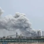 Iran Kuwait refinery attack, Middle East crisis 2026, Mina Al Ahmadi refinery attack, Iran drone attack news, oil supply disruption, global oil crisis, ईरान कुवैत हमला, मिडिल ईस्ट संकट 2026, तेल रिफाइनरी हमला, ड्रोन अटैक खबर, अंतरराष्ट्रीय तेल संकट,ईरान कुवैत तेल रिफाइनरी हमला, Middle East breaking news, international conflict news, Iran Israel tension, Kuwait refinery fire news, global oil supply impact, international राजनीति खबर, world news Hindi,कुवैत रिफाइनरी आग, ईरान ड्रोन हमला फोटो, Mina Al Ahmadi refinery fire image, Middle East conflict visuals, oil refinery blast Kuwait,#Iran #Kuwait #MiddleEastCrisis #OilRefineryAttack #BreakingNews #WorldNews #DroneAttack #OilSupply #GlobalCrisis