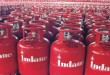 Lakhimpur Kheri gas cylinder theft, LPG cylinder चोरी UP, Palia gas agency theft news, UP crime news today, gas shortage India news,gas cylinder warehouse image India, broken wall theft photo India, police investigation warehouse photo, LPG cylinders stock image, गैस गोदाम फोटो, चोरी जांच फोटो,#LakhimpurKheri #UPCrime #GasCylinderTheft #BreakingNews #LPGCrisis #IndiaNews #CrimeReport #HindiNews