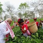 PM मोदी असम चाय बागान, PM Modi Assam Tea Garden Visit, Dibrugarh Tea Garden News, Assam Election 2026, Narendra Modi Tea Leaves, Assam Tea Production, BJP Assam Campaign, India Politics News,PM Modi tea garden selfie, Assam tea workers meeting, Modi in Dibrugarh images, tea plantation India, Assam tea industry news, election campaign Modi Assam,डिब्रूगढ़ असम राजनीतिक खबर, Assam election news 2026, PM Modi campaign Assam update, tea industry news Assam India, national political news India election, BJP rally Assam news,#PMModi, #AssamTea, #Dibrugarh, #TeaGarden, #Election2026, #BJP, #IndiaPolitics, #ModiInAssam, #TeaIndustry, #BreakingNews,