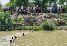 Etawah News, Bhognipur Canal Accident, Girls Drowned in Etawah, Etawah Canal Incident, Missing Girl Etawah, Lavedi Police News, SDRF Search Operation, Uttar Pradesh Accident News, Canal Drowning Case, Etawah Breaking News, Bhognipur Canal, UP Local News, Girl Missing in Canal, Etawah Latest Update, UP Tragedy News,इटावा न्यूज, भोगनीपुर नहर हादसा, इटावा नहर में डूबने की घटना, किशोरी लापता इटावा, लवेदी थाना समाचार, यूपी हादसा न्यूज, SDRF सर्च ऑपरेशन, नहर में डूबी किशोरियां, उत्तर प्रदेश हादसा, इटावा ब्रेकिंग न्यूज, भोगनीपुर नहर, किशोरी डूबने की खबर, ग्रामीणों ने बचाया, यूपी क्राइम और हादसा न्यूज, इटावा लाइव अपडेट,भोगनीपुर नहर फोटो, इटावा नहर हादसा, SDRF टीम, लवेदी पुलिस, किशोरी तलाश अभियान, यूपी हादसा, नहर में डूबने की घटना, ग्रामीण बचाव कार्य, इटावा गांव, पुलिस जांच,Bhognipur canal photo, Etawah canal accident, SDRF rescue team, Lavedi police, missing girl search, UP accident image, canal drowning case, villagers rescue operation, Etawah village news, police investigation,#EtawahNews, #BhognipurCanal, #UPNews, #CanalAccident, #SDRF, #BreakingNews, #UttarPradesh, #Etawah, #GirlMissing, #CanalTragedy, #PoliceSearch, #UPBreaking, #LocalNews, #HindiNews, #RescueOperation, #TrendingNews, #GoogleDiscover, #EtawahAccident, #UPPolice, #LatestNews,