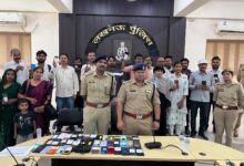 Lucknow Police News, Lucknow Cyber Cell, CEIR Portal Lucknow, Lost Mobile Recovered, Lucknow Mobile Recovery, Lucknow News Hindi, साइबर सेल लखनऊ, खोया मोबाइल वापस, लखनऊ पुलिस बरामदगी, DCP South Lucknow, CEIR Portal India, Mobile Theft Recovery, Uttar Pradesh Police News,लखनऊ पुलिस फोटो, मोबाइल वापसी फोटो, साइबर सेल टीम फोटो, CEIR पोर्टल मोबाइल रिकवरी, Lucknow Police Image, Lost Mobile Returned Photo, Cyber Cell Lucknow Image, Mobile Recovery News Photo,#LucknowPolice, #LucknowNews, #CyberCell, #CEIRPortal, #MobileRecovery, #UPPolice, #BreakingNews, #HindiNews, #TechnologyNews, #PoliceSuccess, #TrendingNews, #UttarPradesh, #LatestNews, #LostMobile,