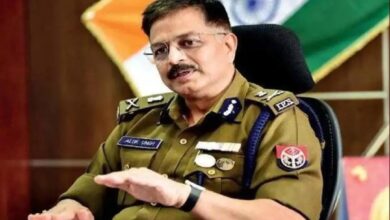 यूपी IPS ट्रांसफर, यूपी पुलिस तबादला, बिनोद कुमार सिंह, UP 112 प्रभार, आलोक सिंह डीजी पीएसी, योगी सरकार IPS फेरबदल, यूपी पुलिस प्रशासन, लखनऊ आईपीएस ट्रांसफर, कानपुर ADG, आगरा ADG, यूपी पुलिस न्यूज, वरिष्ठ आईपीएस अधिकारी,UP IPS Transfer 2026, Uttar Pradesh IPS Transfer, Binod Kumar Singh, UP 112 Additional Charge, Alok Singh DG PAC, Yogi Government IPS Reshuffle, UP Police News, Lucknow IPS Transfer, Kanpur ADG, Agra ADG, Senior IPS Officers,यूपी IPS अधिकारी फोटो, पुलिस मुख्यालय लखनऊ, यूपी पुलिस तबादला, बिनोद कुमार सिंह फोटो, आलोक सिंह आईपीएस,UP IPS Officers Image, UP Police Headquarters Lucknow, IPS Transfer News, Binod Kumar Singh Photo, Alok Singh IPS,#UPIPSTransfer, #UPPolice, #YogiGovernment, #BinodKumarSingh, #UP112, #LucknowNews, #IPSOfficer, #UPNews, #PoliceTransfer, #AlokSingh, #BreakingNews, #HindiNews, #UttarPradesh,