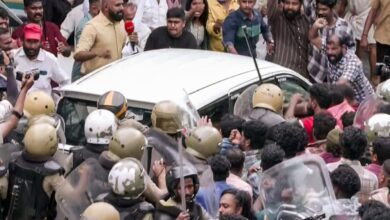 केरल ईडी रेड, पिनराई विजयन ईडी छापा, CMRL मनी लॉन्ड्रिंग केस, टी वीना कंपनी मामला, CPI(M) प्रदर्शन, तिरुवनंतपुरम ईडी हमला, केरल राजनीति समाचार, ईडी कार्रवाई केरल, PMLA जांच, पिनराई विजयन बेटी कंपनी, एक्सालॉजिक सॉल्यूशंस मामला, केरल हाई कोर्ट समाचार,Kerala ED Raid, Pinarayi Vijayan ED Search, CMRL Money Laundering Case, T Veena Company Case, CPI(M) Protest, Thiruvananthapuram ED Attack, Kerala Political News, ED Action Kerala, PMLA Investigation, Exalogic Solutions Case, Kerala High Court News,पिनराई विजयन फोटो, ईडी छापेमारी इमेज, CPI(M) प्रदर्शन तस्वीर, तिरुवनंतपुरम हंगामा फोटो, केरल ईडी जांच, पुलिस सुरक्षा तस्वीर, मनी लॉन्ड्रिंग केस फोटो,Pinarayi Vijayan Photo, ED Raid Image, CPI(M) Protest Picture, Thiruvananthapuram Clash Photo, Kerala ED Investigation Image, Police Security Photo, Money Laundering Case Image,#PinarayiVijayan #EDRaid #Kerala #CMRL #MoneyLaundering #CPIM #Thiruvananthapuram #ED #PMLA #KeralaPolitics #ExalogicSolutions #IndiaNews #ईडी_छापेमारी #पिनराई_विजयन #केरल #सीपीएम #मनी_लॉन्ड्रिंग #राजनीति_समाचार.
