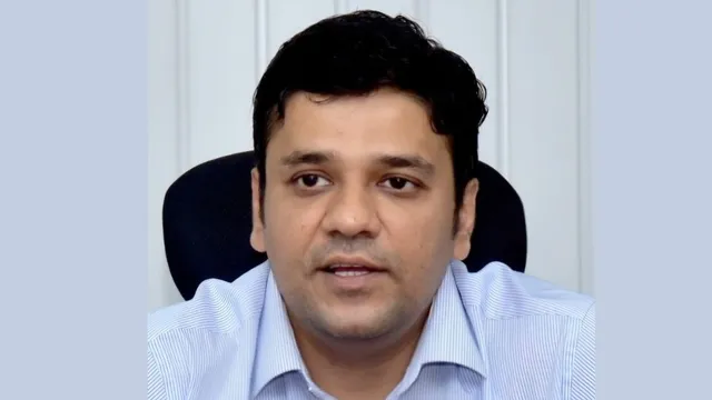 अलीगढ़ समाचार, अलीगढ़ डीएम कार्रवाई, अविनाश कुमार डीएम, IGRS शिकायत, मुख्यमंत्री जनसुनवाई पोर्टल, अधिकारियों का वेतन रोका, अलीगढ़ प्रशासन, बिजली विभाग शिकायत, लोक निर्माण विभाग, उत्तर प्रदेश प्रशासनिक कार्रवाई, अलीगढ़ ब्रेकिंग न्यूज, सरकारी अधिकारी कार्रवाई, जनसुनवाई पोर्टल समाचार, उत्तर प्रदेश खबर,Aligarh News, DM Avinash Kumar, IGRS Complaint News, CM Jansunwai Portal, Officers Salary Stopped, Aligarh Administration, Uttar Pradesh News, Electricity Department Complaints, PWD Aligarh, Government Officer Action, Public Grievance Portal, Aligarh Breaking News, UP Administrative Action,अविनाश कुमार फोटो, अलीगढ़ डीएम कार्यालय, आईजीआरएस समीक्षा बैठक, अलीगढ़ प्रशासनिक कार्रवाई, जनसुनवाई पोर्टल समीक्षा, अधिकारियों की बैठक,DM Avinash Kumar Photo, Aligarh DM Office, IGRS Review Meeting, Administrative Action Aligarh, Public Grievance Review, Government Officials Meeting,#AligarhNews, #DMAvinashKumar, #IGRS, #JansunwaiPortal, #UPNews, #AligarhDM, #AdministrativeAction, #UttarPradesh, #GovernmentOfficials, #BreakingNews, #PublicGrievance, #GoodGovernance, #AligarhBreaking, #GoogleDiscover, #TrendingNews,अलीगढ़ डीएम अविनाश कुमार, IGRS शिकायत, अधिकारियों का वेतन रोका, Aligarh News, Uttar Pradesh News, CM Jansunwai Portal, Public Grievance System, Aligarh Administration, Government Action, IGRS Review Meeting, अलीगढ़ ब्रेकिंग न्यूज, प्रशासनिक कार्रवाई, उत्तर प्रदेश प्रशासन,