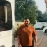 Karan Bhushan Singh, Brij Bhushan Sharan Singh, Hanuman Rath, MP mini bus, VIP culture India, Kaiserganj MP, BJP MP news, fuel saving campaign, eco friendly political initiative, Uttar Pradesh politics, luxury convoy replacement, MP driving bus,करण भूषण सिंह, बृजभूषण सिंह परिवार, हनुमान रथ, सांसद मिनी बस, VIP कल्चर, कैसरगंज सांसद, बीजेपी सांसद खबर, गनर स्टाफ बस, यूपी राजनीति, लग्जरी काफिला, सांसद बस यात्रा, ईंधन बचाओ अभियान, पर्यावरण संरक्षण खबर,हनुमान रथ बस फोटो, करण भूषण सिंह बस चलाते हुए, सांसद बस यात्रा, मिनी बस काफिला, बीजेपी सांसद तस्वीर, गनर स्टाफ बस, यूपी राजनीतिक खबर, पर्यावरण अभियान,Hanuman Rath bus image, Karan Bhushan Singh driving, MP bus journey, mini bus convoy, BJP MP photo, security staff bus, UP political news, eco friendly campaign image,करण भूषण सिंह बस, हनुमान रथ, बृजभूषण सिंह, कैसरगंज सांसद, यूपी बीजेपी नेता, VIP कल्चर खत्म, सांसद ने खरीदी मिनी बस, ईंधन बचाओ अभियान, Hanuman Rath bus news, Karan Bhushan Singh latest news, Brij Bhushan family, Uttar Pradesh political news,#KaranBhushanSingh #BrijBhushanSingh #HanumanRath #VIPCulture #UPPolitics #BJP #Kaiserganj #FuelSaving #EcoFriendly #PoliticalNews #BreakingNews #HindiNews #LatestNews #UttarPradesh #MiniBus
