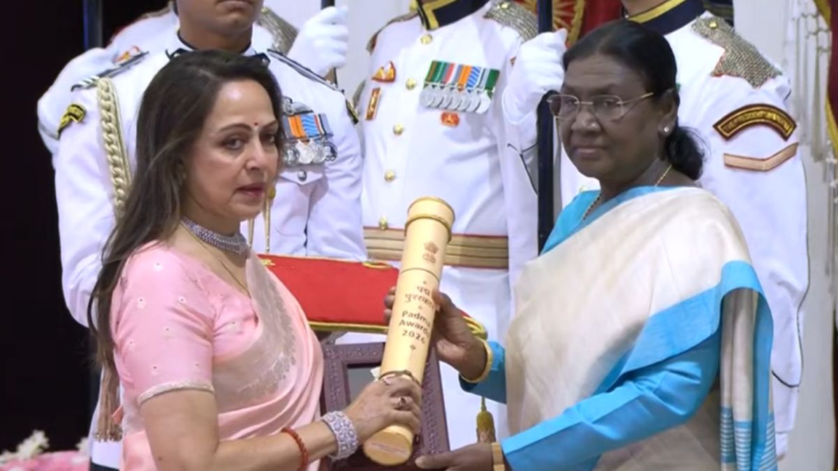 Dharmendra Padma Vibhushan, Padma Awards 2026, धर्मेंद्र पद्म विभूषण, Hema Malini Emotional, Ahana Deol Crying, Padma Awards Ceremony, राष्ट्रपति भवन पद्म पुरस्कार, Bollywood News Hindi, Entertainment News, Dharmendra Latest News, Hindi Cinema Legend, Padma Vibhushan Award 2026, धर्मेंद्र सम्मान, हेमा मालिनी खबर, बॉलीवुड ब्रेकिंग न्यूज, Padma Awards Viral Video, Dharmendra Death News, Indian Cinema News, New Delhi Entertainment News, Bollywood Emotional Moment, Padma Awards Updates, Celebrity News Hindi, हिंदी सिनेमा समाचार, धर्मेंद्र वायरल वीडियो, Entertainment Breaking News,Dharmendra Padma Award Photo, धर्मेंद्र पद्म विभूषण तस्वीर, Hema Malini Emotional Image, Ahana Deol Crying Photo, Padma Awards Ceremony Images, Rashtrapati Bhavan Event Photos, Bollywood Awards Pictures, धर्मेंद्र सम्मान फोटो, हेमा मालिनी वायरल तस्वीर, Celebrity Emotional Moment Images, Padma Awards Viral Video, बॉलीवुड इमोशनल फोटो, Entertainment Event Pictures, राष्ट्रपति भवन समारोह फोटो, Dharmendra Family Images, हिंदी सिनेमा स्टार फोटो, Bollywood Viral News Images, Padma Vibhushan Award Photo, Ahana Deol Emotional Pictures, Entertainment News Images,#Dharmendra, #PadmaAwards2026, #PadmaVibhushan, #HemaMalini, #AhanaDeol, #BollywoodNews, #EntertainmentNews, #RashtrapatiBhavan, #PadmaAwards, #HindiCinema, #BreakingNews, #CelebrityNews, #ViralVideo, #BollywoodUpdates, #IndianCinema, #DharmendraLegacy, #PadmaAwardCeremony, #NewDelhiNews, #EmotionalMoment, #NationalNews,