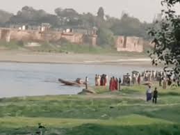 आगरा यमुना हादसा, बल्केश्वर घाट दुर्घटना, यमुना में किशोर डूबे, आगरा ब्रेकिंग न्यूज, यमुना नदी हादसा, आगरा पुलिस रेस्क्यू, बल्केश्वर घाट समाचार, किशोर डूबने की घटना, आगरा हादसा, उत्तर प्रदेश समाचार,Agra Yamuna Accident, Balkeshwar Ghat Incident, Youths Drowned in Yamuna, Agra Breaking News, Yamuna River Accident, Agra Police Rescue, Uttar Pradesh News, Drowning Incident Agra, River Rescue Operation,आगरा यमुना घाट फोटो, बल्केश्वर घाट तस्वीर, यमुना रेस्क्यू ऑपरेशन, पुलिस बचाव अभियान, आगरा नदी हादसा, गोताखोर सर्च ऑपरेशन,Agra Yamuna Ghat Photo, Balkeshwar Ghat Image, Yamuna Rescue Operation, Police Search Team, River Accident Agra, Diver Rescue Photo,#AgraNews, #YamunaAccident, #BalkeshwarGhat, #BreakingNews, #UPNews, #RescueOperation, #RiverAccident, #AgraPolice, #IndiaNews, #YamunaRiver,