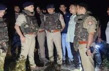 अलीगढ़ एनकाउंटर, अलीगढ़ पुलिस मुठभेड़, राज मोहम्मद एनकाउंटर, मोमीन बदमाश, अलीगढ़ लूट कांड, महिलाओं से लूट, अलीगढ़ अपराध समाचार, यूपी पुलिस एनकाउंटर, महिला लूट गैंग, अलीगढ़ क्राइम न्यूज, पश्चिमी यूपी अपराध, अलीगढ़ महिला लूट केस, दुष्कर्म आरोपी एनकाउंटर, यूपी क्राइम अपडेट, अलीगढ़ पुलिस कार्रवाई, उत्तर प्रदेश अपराध खबर, अलीगढ़ एसएसपी, अलीगढ़ ताजा खबर,Aligarh Encounter, Aligarh Police Encounter, Raj Mohammad Encounter, Momin Criminal Case, Aligarh Crime News, UP Police Encounter, Women Loot Case Aligarh, Aligarh Robbery Gang, Uttar Pradesh Crime News, Aligarh Latest News, Aligarh Police Action, Western UP Crime, Crime News UP, Women Robbery Case, Aligarh SSP News,Aligarh Encounter Photo, Raj Mohammad File Photo, Momin Criminal Photo, UP Police Encounter Image, Aligarh Crime Scene, Police Action Uttar Pradesh, Women Loot Gang Image, Aligarh Police News Photo,#AligarhEncounter, #UPPolice, #AligarhNews, #CrimeNews, #RajMohammad, #Momin, #PoliceEncounter, #UttarPradeshNews, #WomenLootCase, #AligarhPolice, #BreakingNews, #UPCrime, #HindiNews, #GoogleDiscover,