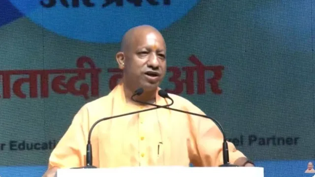 सीएम योगी बयान, सड़क पर नमाज, यूपी कानून व्यवस्था, योगी आदित्यनाथ समाचार, सार्वजनिक स्थान नमाज, यूपी सरकार सख्ती, लखनऊ न्यूज, धार्मिक गतिविधि सड़क पर, उत्तर प्रदेश राजनीति, योगी चेतावनी बयान,सड़क पर नमाज विवाद, योगी आदित्यनाथ बयान, यूपी सरकार सख्ती, सार्वजनिक सड़क नमाज, कानून व्यवस्था यूपी,CM Yogi Statement, Road Namaz Controversy, Uttar Pradesh Law Order, Yogi Adityanath News, Public Road Prayer Issue, UP Government Strict Action, Lucknow Political News, Road Block Prayer India, UP Politics News,Road namaz issue, Yogi Adityanath speech, UP strict law order, public road prayer controversy, Uttar Pradesh government news,#YogiAdityanath, #UPNews, #RoadNamaz, #LawAndOrder, #LucknowNews, #BreakingNews, #UttarPradesh, #PoliticalNews, #CMYogi, #IndiaNews, #PublicOrder, #HindiNews,