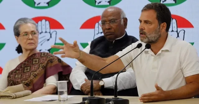 पेट्रोल डीजल प्राइस हाइक, कांग्रेस का हमला, मोदी सरकार पर तंज, ईंधन कीमत वृद्धि, CNG महंगी, पेट्रोल डीजल नई कीमत, कांग्रेस बयान, महंगाई न्यूज, केंद्र सरकार, पश्चिम एशिया युद्ध असर, तेल कीमतें, भारत ईंधन संकट, राजनीतिक खबर, नई दिल्ली न्यूज, कांग्रेस बनाम बीजेपी, Fuel Price Hike 2026, Congress Attack on Modi Government, Petrol Diesel Price Increase, CNG Price Hike, Fuel Prices India, Petrol Diesel News, Inflation News India, Congress Statement, BJP Congress Politics, Crude Oil Price Impact, Energy Crisis News, Delhi Fuel Prices, Political News India, महंगाई, पेट्रोल महंगा, डीजल रेट, कांग्रेस प्रतिक्रिया, मोदी सरकार, CNG कीमत, तेल संकट, भारत राजनीति, विपक्ष हमला, ईंधन मूल्य वृद्धि, दिल्ली न्यूज, राजनीतिक बयान, Fuel Inflation, Petrol Price News, Diesel Rate Hike, Congress Reaction, Modi Government News, CNG Price Increase, Oil Crisis, India Politics, Opposition Attack, Fuel Cost India, Political Update, #FuelPriceHike, #PetrolDieselPrice, #CongressVsBJP, #ModiGovernment, #InflationIndia, #CNGPriceHike, #PetrolPriceToday, #DieselPriceToday, #PoliticalNews, #CongressAttack, #FuelRatesIndia, #OilPriceRise, #IndiaNews, #DelhiNews, #Mahangai, #CrudeOil, #EnergyCrisis, #NationalProposalna,