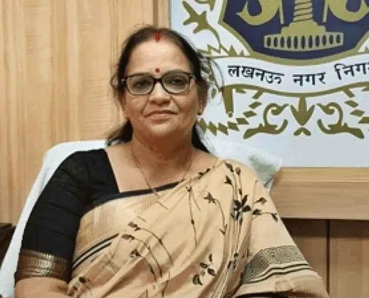 लखनऊ नगर निगम विवाद, लखनऊ मेयर अधिकार फ्रीज, Lucknow mayor powers frozen, इलाहाबाद हाईकोर्ट आदेश, Allahabad High Court Lucknow bench decision, SP पार्षद शपथ विवाद, Samajwadi Party councillor oath case, ललित किशोर तिवारी मामला, Lucknow municipal corporation news, UP civic body controversy, नगर निगम लखनऊ शपथ मामला, mayor administrative powers case India, Uttar Pradesh politics news, Lucknow political controversy 2026, district administration Lucknow powers, municipal governance India case,लखनऊ हाईकोर्ट फैसला, मेयर अधिकार फ्रीज आदेश, नगर निगम शपथ विवाद, सपा पार्षद केस, इलाहाबाद हाईकोर्ट लखनऊ बेंच, Lucknow High Court verdict, mayor powers suspended India, municipal oath controversy, UP politics latest news, civic body governance issue India, Samajwadi Party councillor dispute, Lucknow municipal corporation case update, administrative powers freeze order India, court decision Lucknow mayor case,