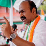 VD Satheesan Image, Congress Press Conference, Kerala Chief Minister, Congress Leader, Kerala Political News, Government Formation Kerala, CM Announcement,वीडी सतीशन मुख्यमंत्री, केरल नए मुख्यमंत्री, कांग्रेस मुख्यमंत्री एलान, केरल राजनीति, कांग्रेस पार्टी खबर, वीडी सतीशन न्यूज, केरल सरकार गठन, केरल विधानसभा चुनाव 2026, कांग्रेस विधायक दल, केरल सीएम फेस, दक्षिण भारत राजनीति, ताजा राजनीतिक समाचार,V D Satheesan New CM, Kerala New Chief Minister, Congress Kerala CM Announcement, Kerala Politics, Congress Party News, VD Satheesan News, Kerala Government Formation, Kerala Election 2026, Congress Legislature Party, Kerala CM Face, South India Politics, Breaking Political News,#VDSatheesan, #KeralaCM, #Congress, #KeralaPolitics, #BreakingNews, #CongressParty, #KeralaNews, #PoliticalNews, #SouthIndiaPolitics, #KeralaElection2026, #NewChiefMinister,