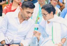टीएमसी बागी गुट, तृणमूल कांग्रेस विवाद, अभिषेक बनर्जी सस्पेंड, ममता बनर्जी समाचार, अरूप रॉय चेयरमैन, पश्चिम बंगाल राजनीति, टीएमसी संकट, बंगाल राजनीतिक संकट, तृणमूल कांग्रेस बगावत, कोलकाता राजनीतिक खबर, अभिषेक बनर्जी FIR, अम्फान राहत फंड विवाद, पश्चिम बंगाल ब्रेकिंग न्यूज, ममता बनर्जी पार्टी विवाद, टीएमसी लेटेस्ट न्यूज,TMC Rebel Faction, Trinamool Congress Crisis, Abhishek Banerjee Suspended, Mamata Banerjee News, Arup Roy Chairman, West Bengal Politics, TMC Internal Conflict, Kolkata Political News, TMC Split News, Bengal Political Crisis, Abhishek Banerjee FIR, Amphan Relief Fund Case, Trinamool Congress Rebellion, West Bengal Breaking News, Political News India,टीएमसी बैठक फोटो, ममता बनर्जी तस्वीर, अभिषेक बनर्जी फोटो, कोलकाता राजनीतिक बैठक, पश्चिम बंगाल राजनीति, तृणमूल कांग्रेस नेता, बागी गुट बैठक, अरूप रॉय तस्वीर, राजनीतिक विवाद, बंगाल न्यूज फोटो,TMC Meeting Images, Mamata Banerjee Photos, Abhishek Banerjee Images, Kolkata Political Meeting, West Bengal Politics Photos, Trinamool Congress Leaders, Rebel Faction Meeting, Arup Roy Image, Political Crisis Photos, Bengal News Images,TMC Rebel Faction News, Abhishek Banerjee Suspended, Mamata Banerjee Latest News, West Bengal Political Crisis, Trinamool Congress Split, Arup Roy Chairman, Kolkata Political Updates, Bengal Breaking News, TMC Internal Conflict, Abhishek Banerjee FIR, West Bengal News Today, Political News India,#TMC, #TrinamoolCongress, #MamataBanerjee, #AbhishekBanerjee, #ArupRoy, #WestBengalPolitics, #KolkataNews, #PoliticalCrisis, #TMCRebelFaction, #BengalPolitics, #BreakingNews, #WestBengalNews, #PoliticalNews, #IndiaPolitics, #LatestNews, #GoogleDiscover, #TrendingNews, #TMCNews, #BengalBreakingNews, #KolkataPolitics,