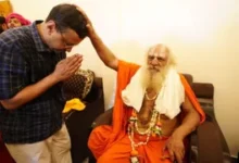 अरविंद केजरीवाल अयोध्या, केजरीवाल रामलला दर्शन, अयोध्या चढ़ावा चोरी मामला, राम मंदिर विवाद, केजरीवाल बयान अयोध्या,Arvind Kejriwal Ayodhya visit, Ram Lalla darshan news, Ayodhya temple donation theft, UP politics news, India political controversy,अयोध्या समाचार, उत्तर प्रदेश राजनीति, Ayodhya news Hindi, Uttar Pradesh latest news, Lucknow political news,#ArvindKejriwal #AyodhyaNews #RamMandir #RamLalla #UPPolitics #YogiAdityanath #IndiaNews #PoliticalNews #AyodhyaVisit #BreakingNews,