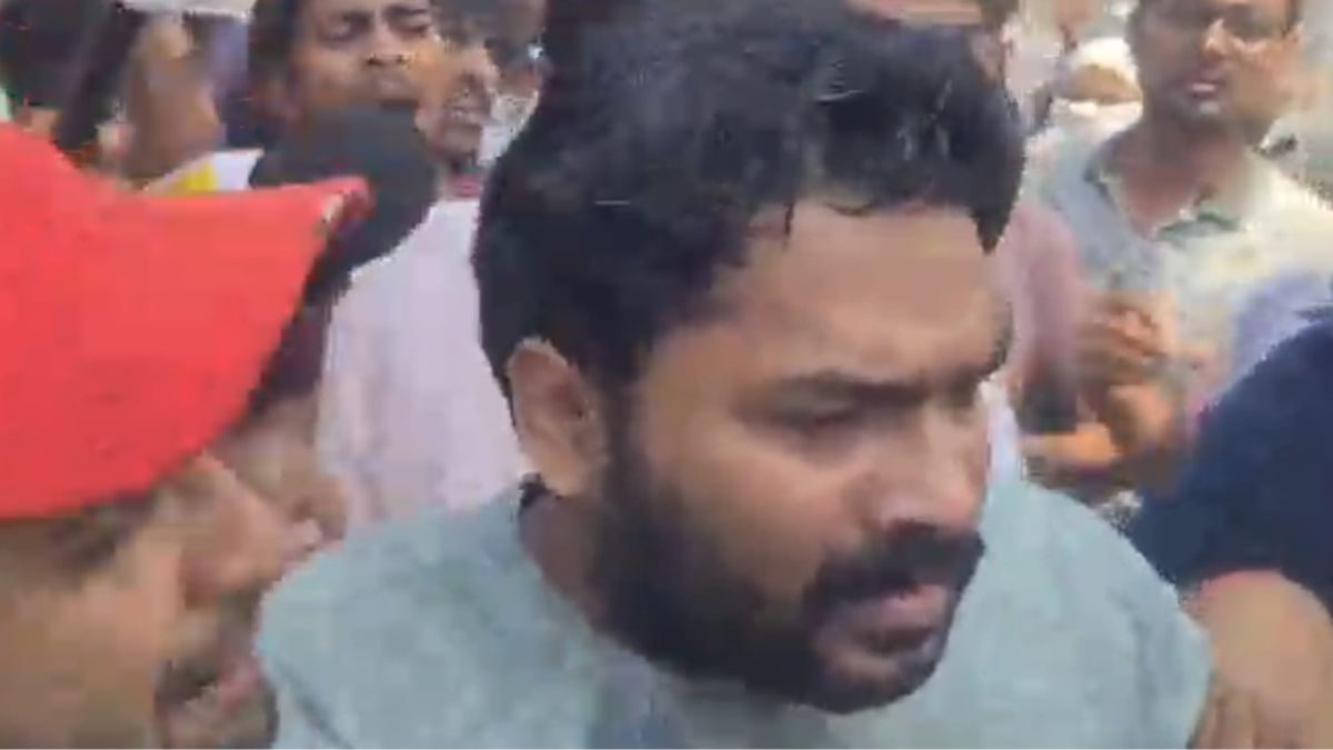 #KhanSir, #FaisalKhan, #RoshanAnand, #PrinceYadav, #PatnaNews, #BiharNews, #CoachingControversy, #KhanGlobalStudies, #BreakingNews, #NepalDeathCase, #SaharsaNews, #BiharPolitics, #CrimeNews, #LatestNews, #GoogleDiscover,रौशन आनंद, खान सर, फैजल खान, प्रिंस यादव, प्रिंस यादव मौत, पटना न्यूज, बिहार न्यूज, नेपाल होटल मौत, ज्ञान बिंदु कोचिंग, खान ग्लोबल स्टडीज, Roshan Anand, Khan Sir, Faisal Khan, Prince Yadav Death, Patna News, Bihar News, Nepal Death Case, Coaching Controversy, Saharsa News, Viral News,Roshan Anand Photo, Khan Sir Photo, Faisal Khan Image, Prince Yadav Case, Patna Jail Release, Bihar Coaching Controversy, Nepal Hotel Death Case, Saharsa Funeral News, Bihar Breaking News, Patna Latest News,रौशन आनंद फोटो, खान सर फोटो, फैजल खान समाचार, प्रिंस यादव मामला, पटना जेल से रिहाई, बिहार कोचिंग विवाद, नेपाल होटल मौत मामला, सहरसा अंतिम संस्कार, बिहार ब्रेकिंग न्यूज, पटना ताजा खबर,Khan Sir Controversy, Faisal Khan News, Roshan Anand, Prince Yadav Death Case, Patna Coaching Dispute, Khan Global Studies News, Bihar News, Patna News, Nepal Death Mystery, Prince Yadav Case, Gyan Bindu Coaching, Saharsa News, Bihar Politics, Patna Crime News, Faisal Khan Controversy,