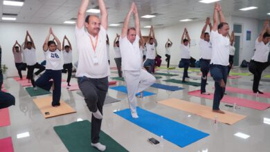 अंतरराष्ट्रीय योग दिवस 2026, आरएमएलआईएमएस लखनऊ, डॉ राम मनोहर लोहिया आयुर्विज्ञान संस्थान, योग दिवस कार्यक्रम, स्वस्थ उम्र के लिए योग, लखनऊ स्वास्थ्य समाचार, योगाभ्यास, आयुष मंत्रालय योग प्रोटोकॉल, प्रो सीएम सिंह, डॉ प्रद्युम्न सिंह, डॉ विक्रम सिंह, योगाचार्य ओम नारायण अवस्थी, लखनऊ मेडिकल संस्थान, स्वास्थ्य जागरूकता कार्यक्रम, उत्तर प्रदेश समाचार, योग समाचार,International Yoga Day 2026, RMLIMS Lucknow, Dr Ram Manohar Lohia Institute of Medical Sciences, Yoga for Healthy Ageing, Yoga Day Celebration, Lucknow Health News, AYUSH Common Yoga Protocol, CM Singh, Pradyumn Singh, Vikram Singh, Om Narayan Awasthi, Yoga Session Lucknow, Medical Institute News, Health Awareness Program, Uttar Pradesh News,आरएमएलआईएमएस योग दिवस, लखनऊ योग कार्यक्रम, योगाभ्यास करते छात्र, अंतरराष्ट्रीय योग दिवस फोटो, मेडिकल कॉलेज योग सत्र, स्वास्थ्य कार्यक्रम लखनऊ, योगासन अभ्यास, प्राणायाम सत्र, आयुष योग प्रोटोकॉल, लखनऊ समाचार,RMLIMS Yoga Day Photo, Lucknow Yoga Program, Medical Students Yoga Session, International Yoga Day Event, Yoga Practice Image, Health Awareness Event, Pranayama Session, AYUSH Yoga Protocol, Medical Institute Event, Lucknow News Photo,#InternationalYogaDay, #YogaDay2026, #RMLIMS, #LucknowNews, #YogaForHealthyAgeing, #Yoga, #HealthNews, #AYUSH, #Wellness, #MedicalEducation, #HealthyLifestyle, #MentalHealth, #YogaSession, #UttarPradeshNews, #HindiNews, #GoogleDiscover, #TrendingNews, #HealthAwareness, #Fitness, #YogaIndia,