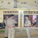 गोरखपुर ट्रिपल मर्डर, बांसगांव हत्याकांड, गोरखपुर अपराध समाचार, परिवार की हत्या, नाबालिग आरोपी, अमित गुप्ता हत्याकांड, रंजना गुप्ता, रेयांश गुप्ता, उत्तर प्रदेश क्राइम न्यूज, गोरखपुर ब्रेकिंग न्यूज, पारिवारिक विवाद, तीन लोगों की हत्या, यूपी पुलिस जांच, बांसगांव थाना, हत्या का मामला, गोरखपुर समाचार,Gorakhpur Triple Murder, Bansgaon Murder Case, Uttar Pradesh Crime News, Family Murder Case, Juvenile Accused, Amit Gupta Murder, Ranjana Gupta, Reyansh Gupta, Gorakhpur Breaking News, UP Police Investigation, Family Dispute Murder, Triple Homicide, Crime News India, Bansgaon Police Station, Uttar Pradesh News,गोरखपुर हत्याकांड फोटो, बांसगांव गांव, पुलिस जांच, फॉरेंसिक टीम, अपराध स्थल, ट्रिपल मर्डर, यूपी पुलिस, हत्या में प्रयुक्त हथियार, गोरखपुर समाचार फोटो, अपराध जांच,Gorakhpur Murder Photo, Crime Scene Image, Bansgaon Village, Police Investigation, Forensic Team, Triple Murder Case, UP Police Action, Murder Weapon, Crime News Photo, Investigation Image,#Gorakhpur, #TripleMurder, #Bansgaon, #CrimeNews, #UPPolice, #BreakingNews, #GorakhpurNews, #UttarPradeshNews, #MurderCase, #FamilyDispute, #CrimeUpdate, #HindiNews, #LatestNews, #TrendingNews, #GoogleDiscover, #PoliceInvestigation, #ForensicTeam, #IndiaNews, #LawAndOrder, #CrimeReport,