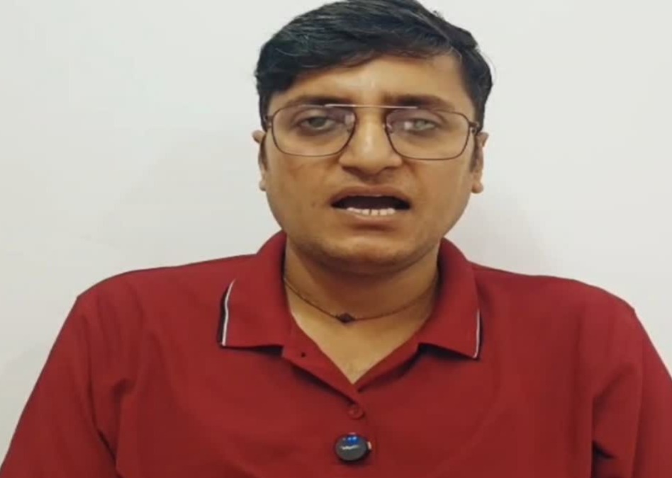 सुनील शुक्ला बर्खास्त, कांस्टेबल सुनील शुक्ला, लखनऊ पुलिस कार्रवाई, पुलिस कमिश्नरेट लखनऊ, सोशल मीडिया विवाद, पुलिस विभाग अनुशासन, विभागीय जांच, यूपी पुलिस समाचार, सरकारी कर्मचारी नियम, पुलिस सेवा से बर्खास्त, लखनऊ समाचार,Sunil Shukla Dismissed, Constable Sunil Shukla, Lucknow Police Action, Lucknow Police Commissionerate, Social Media Policy Violation, Departmental Inquiry, UP Police News, Government Servant Conduct Rules, Police Dismissal News, Uttar Pradesh News,कांस्टेबल सुनील शुक्ला फोटो, लखनऊ पुलिस कमिश्नरेट, पुलिस विभागीय जांच, पुलिस सेवा से बर्खास्त सिपाही, सोशल मीडिया विवाद,Constable Sunil Shukla Photo, Lucknow Police Commissionerate Image, Departmental Inquiry Photo, Dismissed Police Constable, Social Media Controversy Image,लखनऊ समाचार, उत्तर प्रदेश समाचार, कांस्टेबल सुनील शुक्ला, लखनऊ पुलिस कमिश्नरेट, सोशल मीडिया नीति 2023, विभागीय जांच, पुलिस सेवा से बर्खास्त, यूपी पुलिस, सरकारी सेवक आचरण नियमावली, पुलिस अनुशासन, Lucknow News, Uttar Pradesh News, Constable Sunil Shukla, Lucknow Police News, Social Media Policy 2023, Police Department Inquiry, Government Employee Rules, Police Dismissal Case,#SunilShukla, #LucknowPolice, #UPPolice, #PoliceAction, #SocialMediaPolicy, #DepartmentalInquiry, #LucknowNews, #UPNews, #BreakingNews, #PoliceDiscipline, #GovernmentRules, #TrendingNews, #PoliceCommissionerate, #UttarPradesh,
