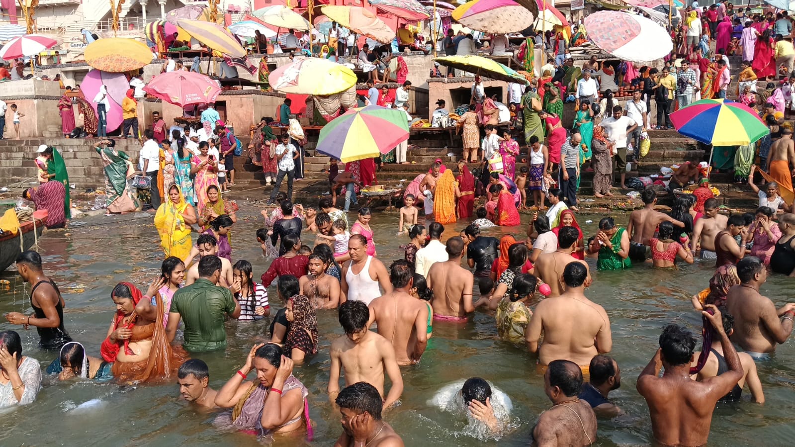 निर्जला एकादशी 2026, निर्जला एकादशी वाराणसी, काशी गंगा स्नान, वाराणसी गंगा घाट, निर्जला एकादशी दान पुण्य, भगवान विष्णु पूजा, भीम एकादशी, दशाश्वमेध घाट समाचार, काशी धार्मिक समाचार, वाराणसी धार्मिक आयोजन, उत्तर प्रदेश धर्म समाचार,Nirjala Ekadashi 2026, Nirjala Ekadashi Varanasi, Ganga Snan Kashi, Varanasi Ganga Ghats, Vishnu Worship Varanasi, Bhim Ekadashi 2026, Kashi Religious News, Varanasi Spiritual News, Uttar Pradesh Religious Event, Ganga Bathing Festival,निर्जला एकादशी गंगा स्नान फोटो, वाराणसी घाटों की भीड़, काशी धार्मिक आयोजन, गंगा स्नान श्रद्धालु, दशाश्वमेध घाट भीड़, बाबा विश्वनाथ दर्शन, भगवान विष्णु पूजा, वाराणसी धर्म समाचार,Nirjala Ekadashi Images, Varanasi Ganga Bath Photos, Dashashwamedh Ghat Crowd, Kashi Religious Festival, Vishnu Worship Photos, Ganga Snan Devotees, Baba Vishwanath Temple Crowd, Uttar Pradesh Religious News,निर्जला एकादशी वाराणसी, Nirjala Ekadashi Kashi News, Varanasi Ganga Snan 2026, Kashi Vishwanath Devotees, Uttar Pradesh Religious News, Varanasi Festival News, Religious Event in UP, Ganga Ghats Varanasi News,#NirjalaEkadashi2026, #काशी, #वाराणसी, #गंगास्नान, #NirjalaEkadashi, #Varanasi, #Kashi, #GangaSnan, #BhagwanVishnu, #ReligiousNews, #UttarPradeshNews, #GoogleDiscover, #TrendingNews,